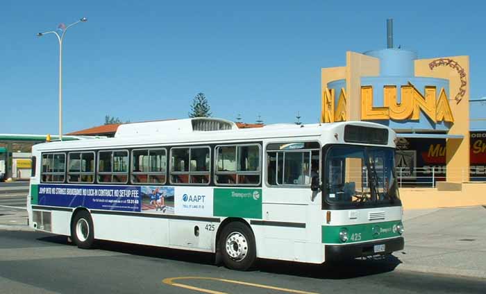 Transperth Mercedes O305 Bolton 425